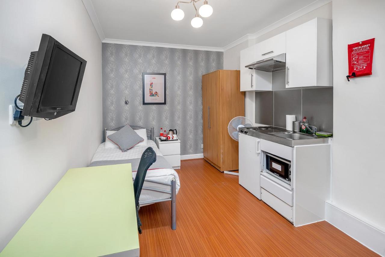 Flexistay Tulsi Aparthotel Кройдон Экстерьер фото